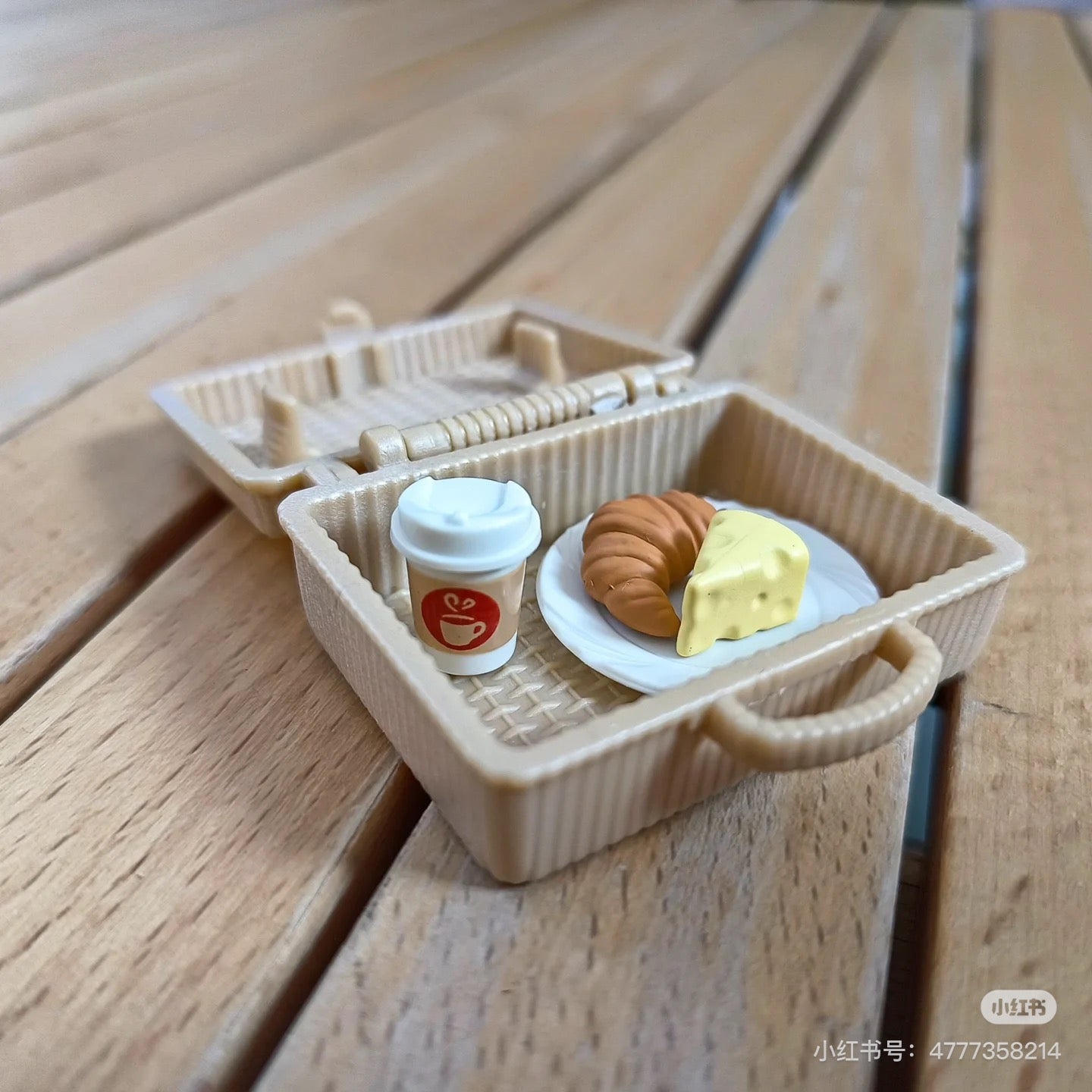 SylvanianFamilies森贝儿家族| Family picnic car粉色家庭野餐车套装玩具/过家家5535