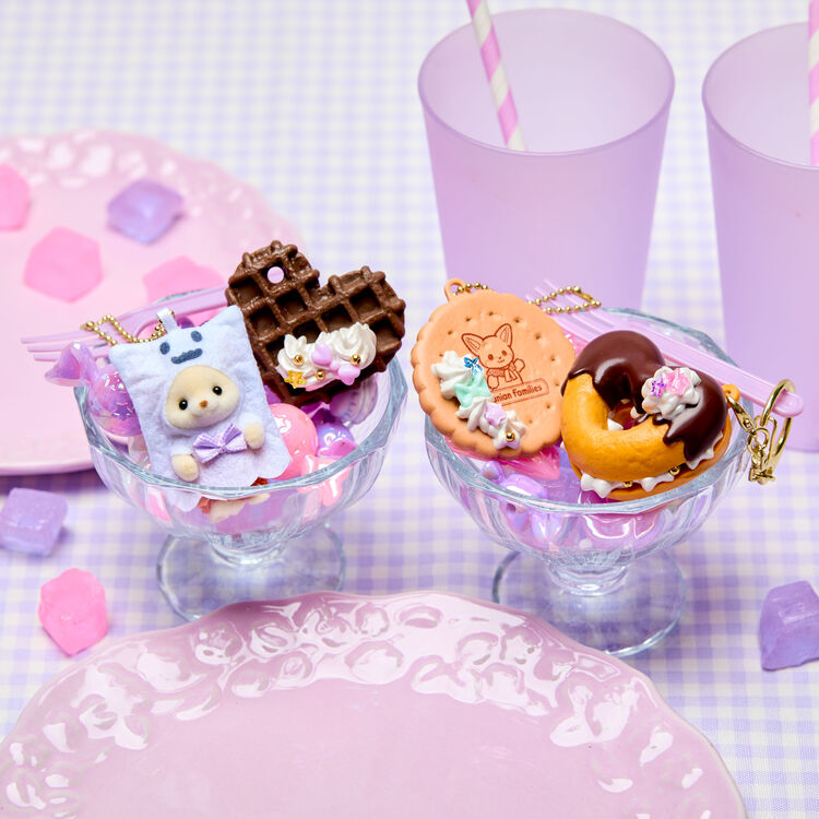 SylvanianFamilies|halloween Whipple decoden Keychain Kit - Fennec Fox