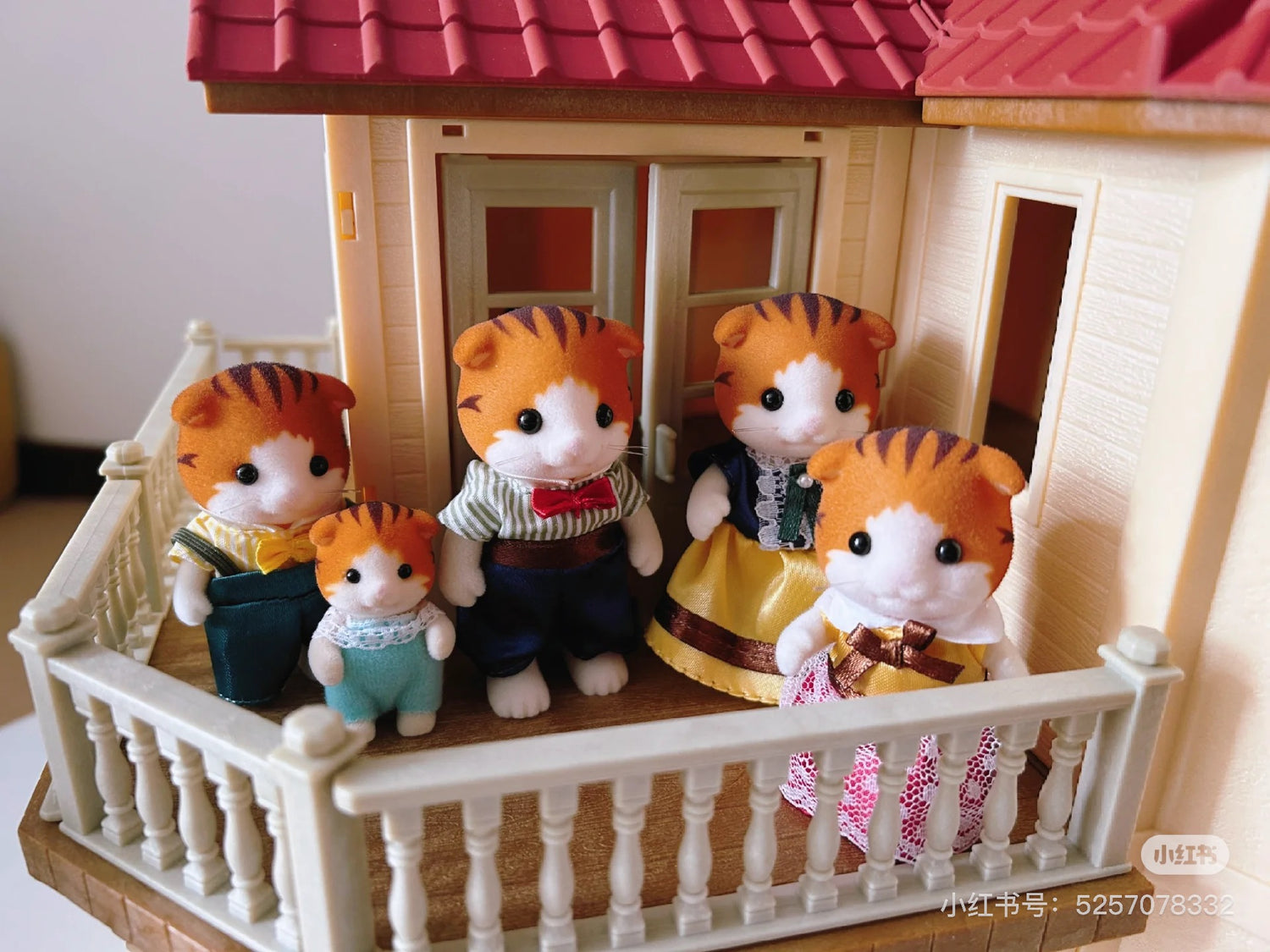 SylvanianFamilies|Maple Cat Family Doll
