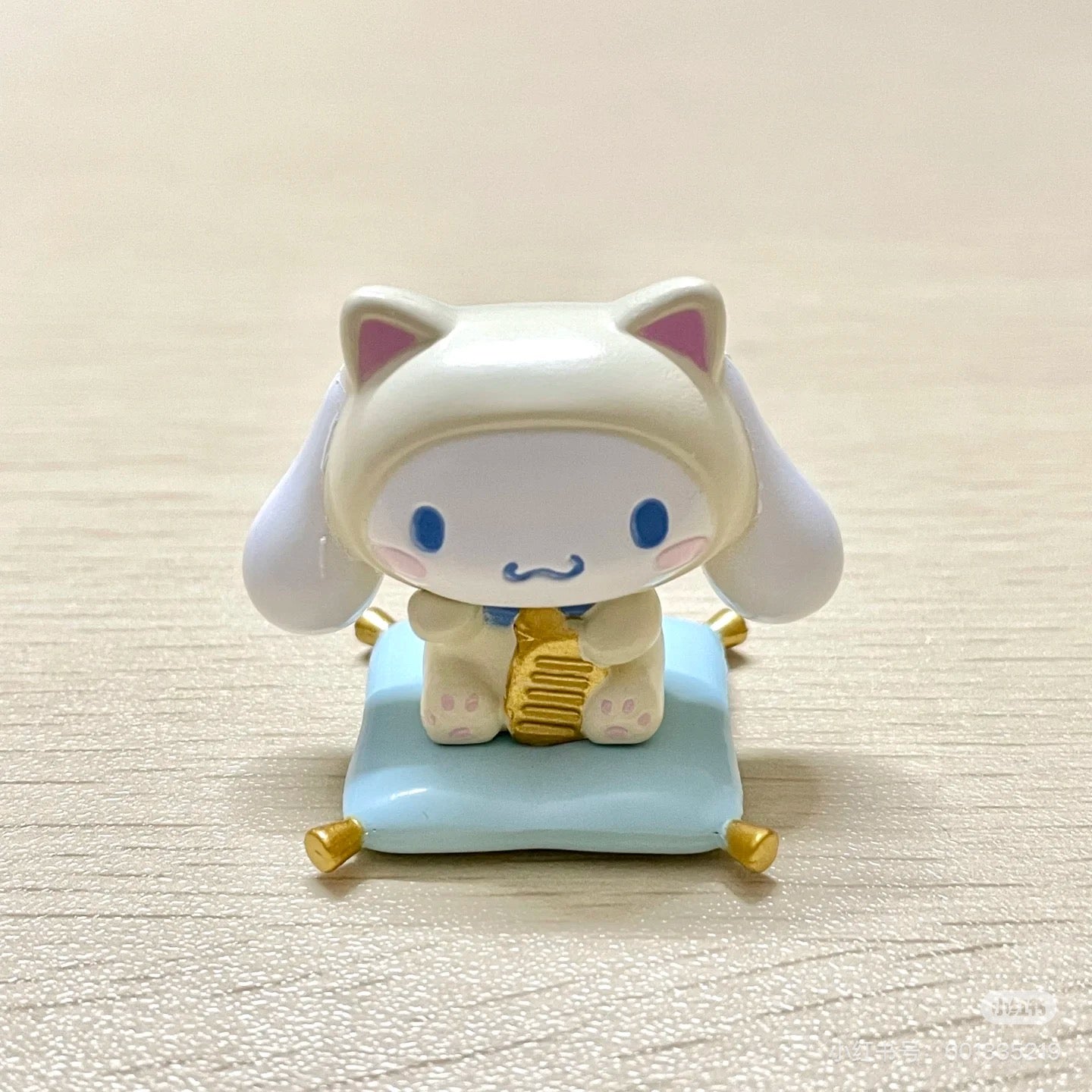 Sanrio三丽鸥|Secret Mascot - Zodiac Lucky Cat Blind Box 十二生肖蛇年限定坐垫招财猫系列手办摆件盲盒/全8种|1枚入