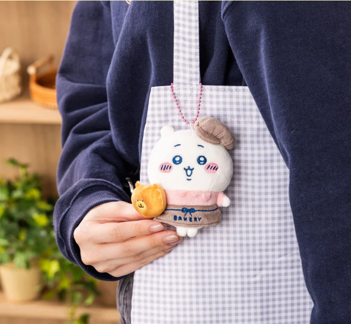 【limit 1】chiikawa|Bakery staff Mascot Holder /Plush Keychain|H110 x W95 x D50mm approx.