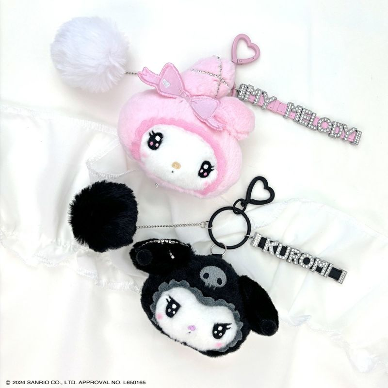 Sanrio三丽鸥|Sanrio Plush Keychain偶像系列毛绒大脸华丽字母钥匙扣/挂件|约14×6×7cm