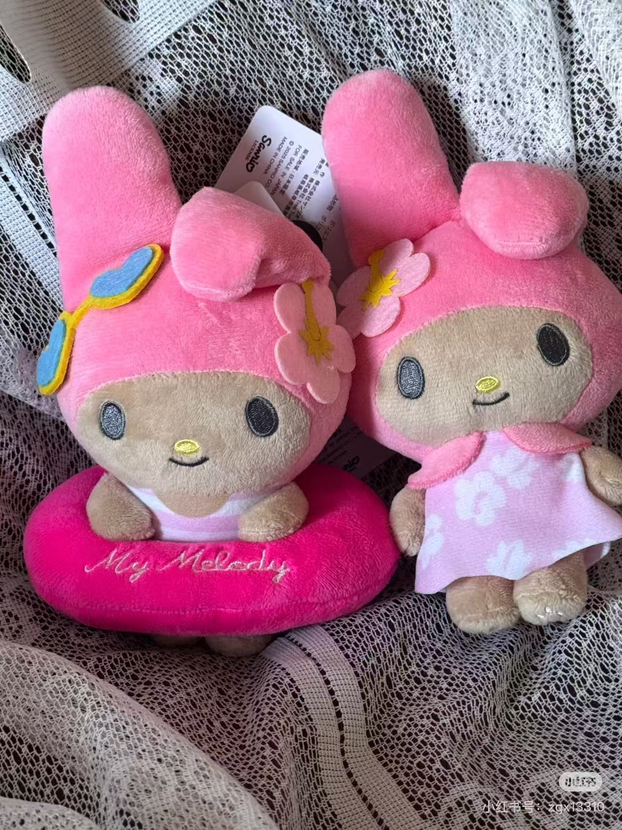Sanrio|Avail summer tanned swimming ring Mascot Holder /Plush Keychain