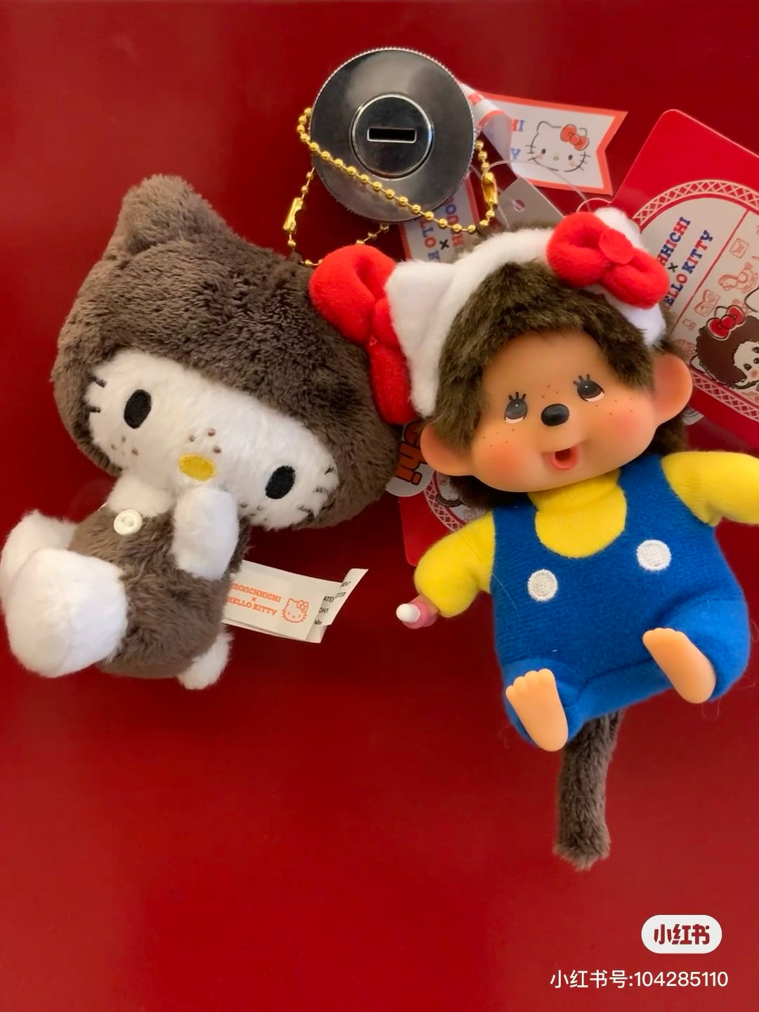 Monchhichi|Hello Kitty x Monchhichi Big Face (SS) Keychain Plush Toy|H12 x W7.5 x D6cm approx.