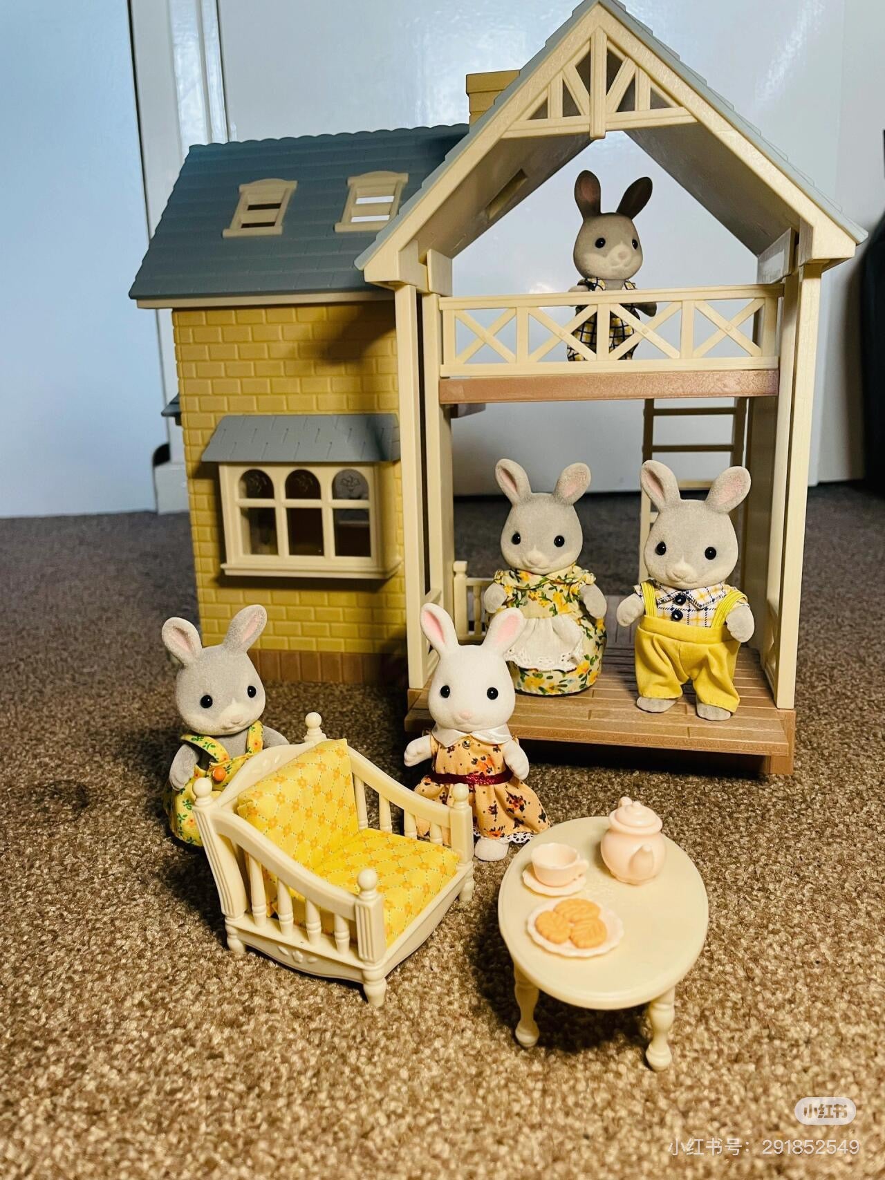 SylvanianFamilies|Cottontail Family Animal Rabbit Figure Doll Kids Playing Toy-4030