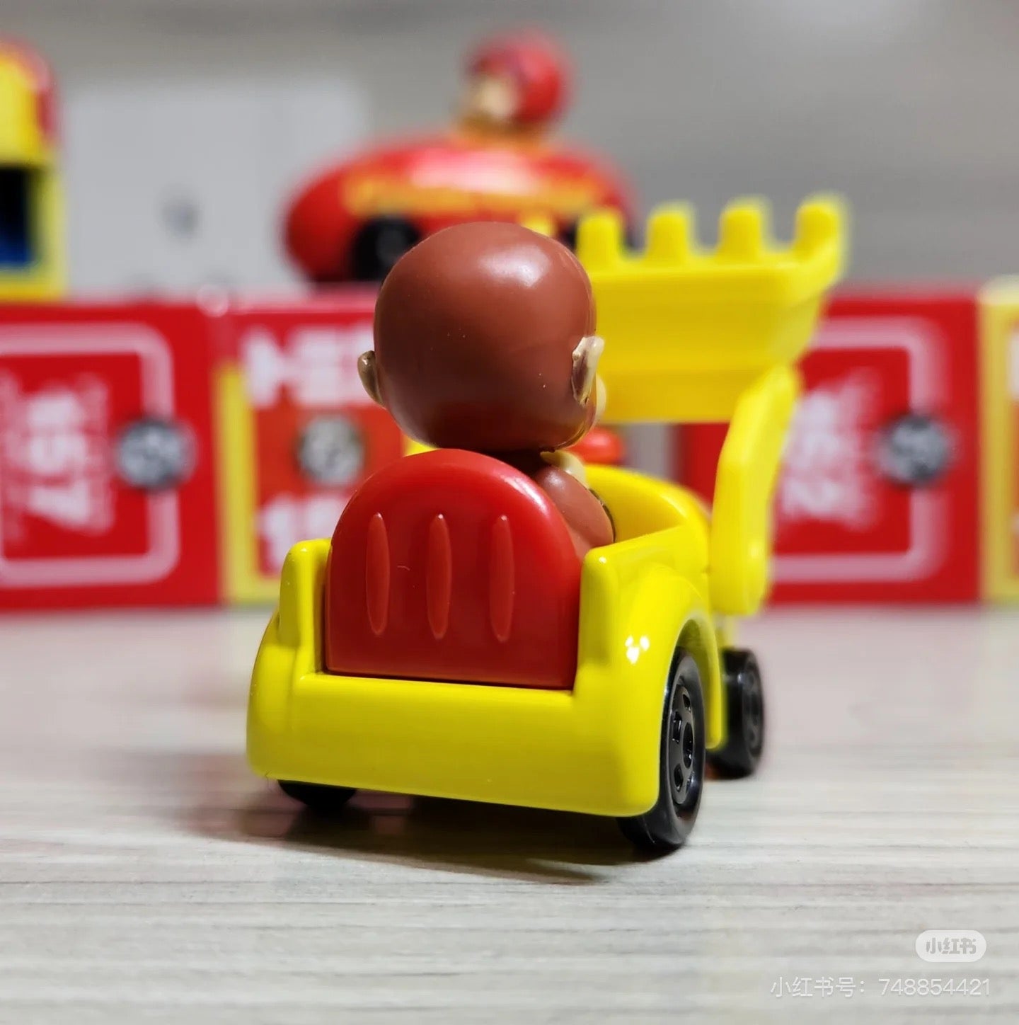 Tomica|Dream Tomica Diecast Model Car No162 - CURIOUS GEORGE多美卡好奇猴子乔治铲车玩具/摆件