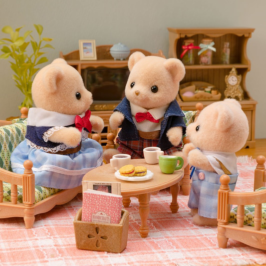 SylvanianFamilies|Biscuit Bear Family Doll