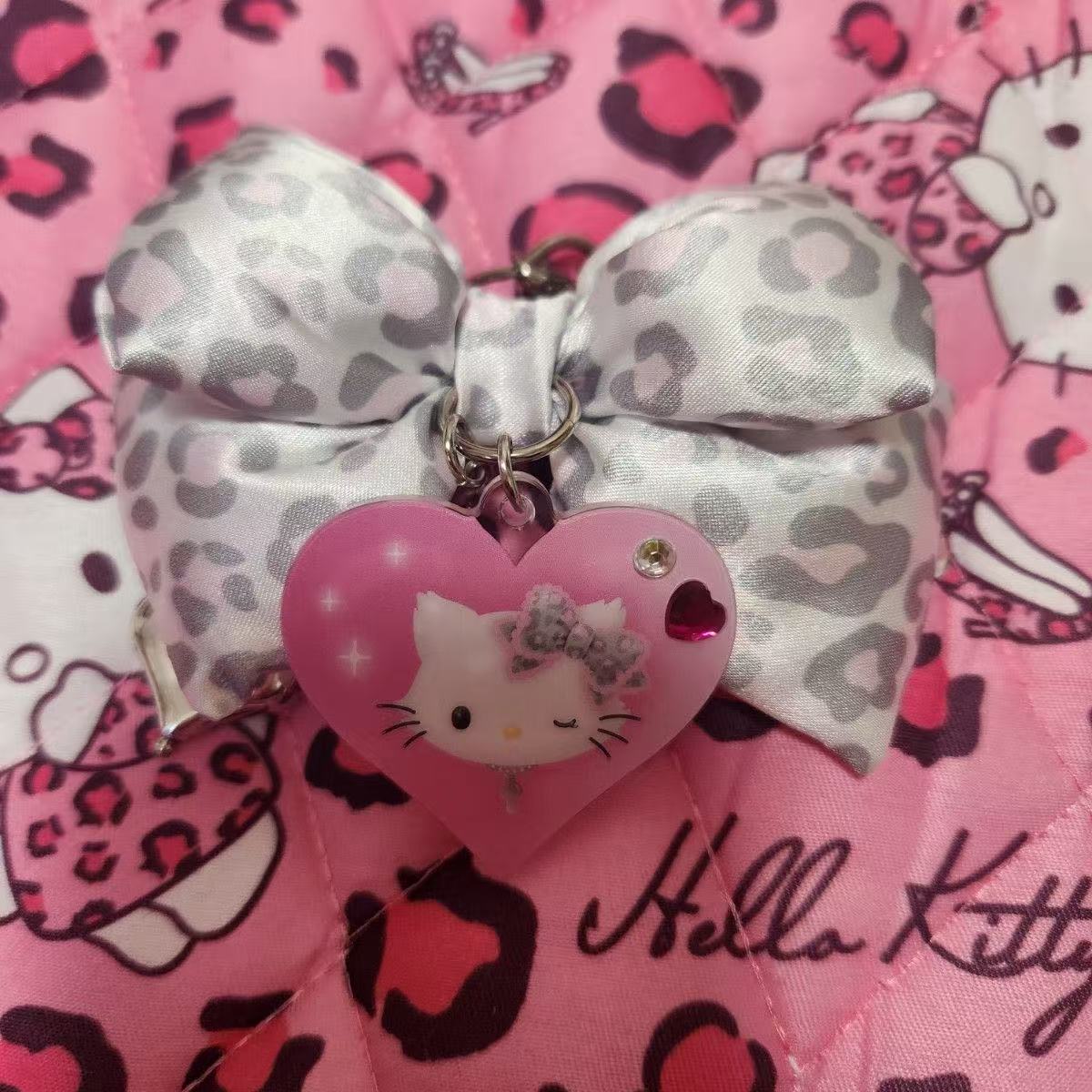 Sanrio|Monotone Animal Ribbon Secret Charm mystery bag/blind box/All 8 types|1pcs