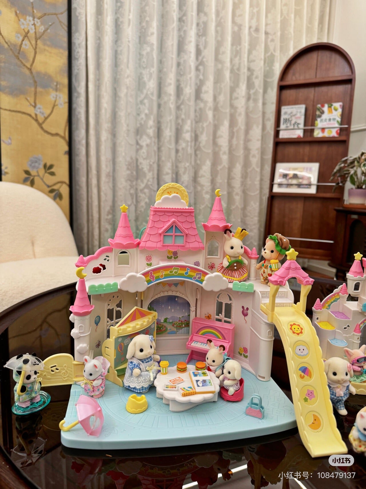 SylvanianFamilies|Sunny Castle Nursery+Flora Rabbit-5743