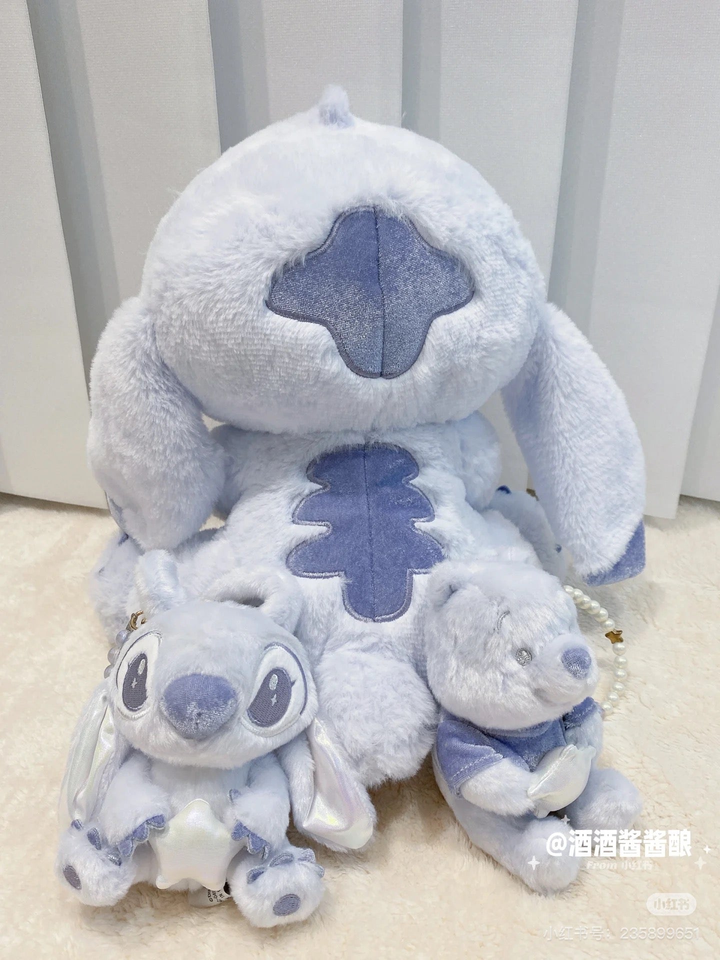 Disney SH|心愿派对系列抱星星坐姿毛绒玩偶/公仔