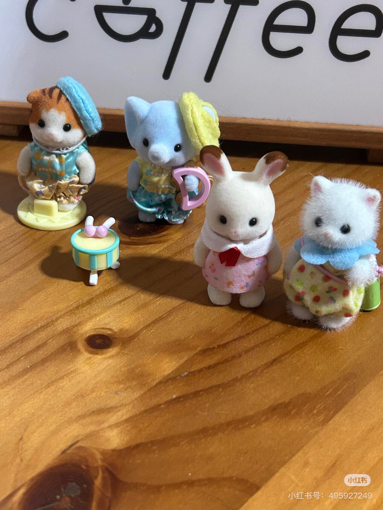 SylvanianFamilies|Kindergarten Concert-Maple Cat/Flora Rabbit/Elephant 5817