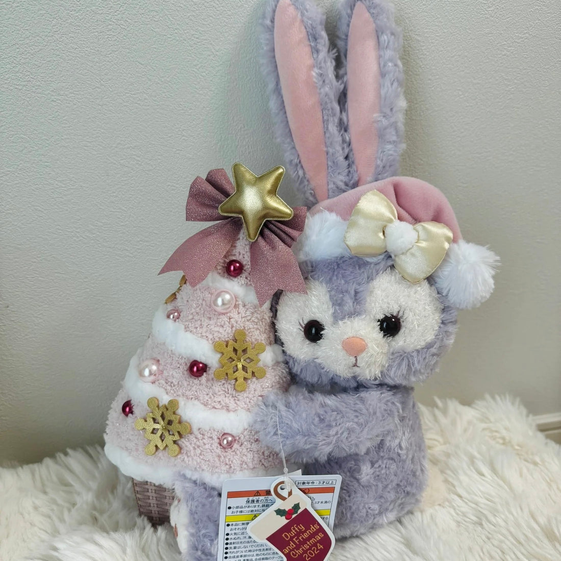 【还有补货】Disney迪士尼 |东迪2024冬日限定圣诞抱树StellaLou星黛露毛绒玩偶/公仔