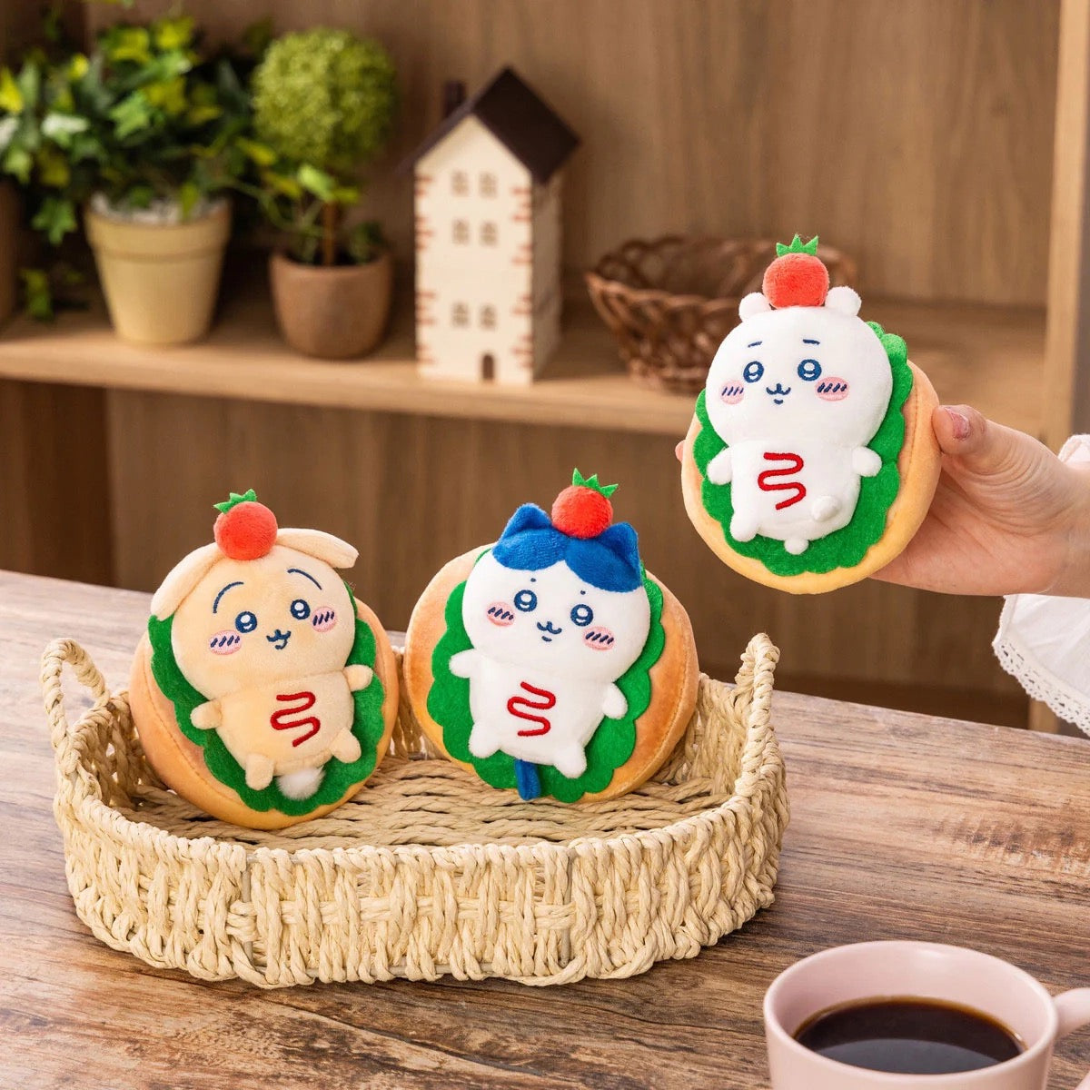 【limit 1】chiikawa|Bakery Sandwich Mascot Holder /Plush Keychain|H120 x W100 x D70mm approx.