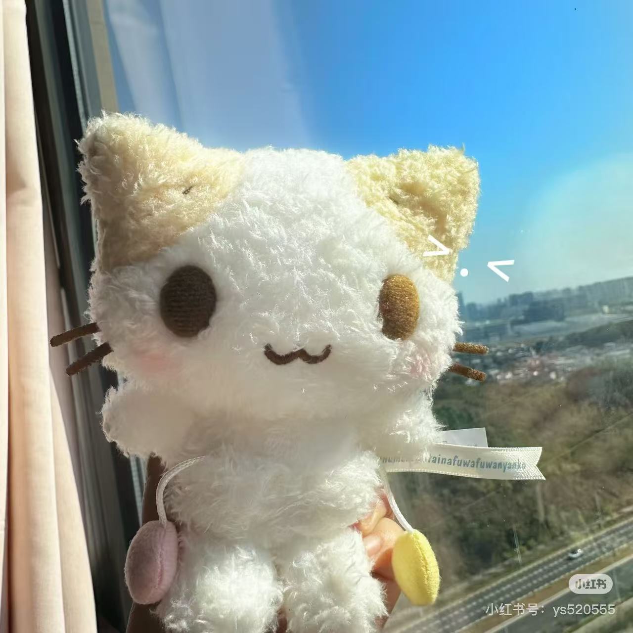 Sanrio|Cat Club Fluffy marshmallow-like kitty Mascot Holder /Plush Keychain| W11 x D7 x H13cm approx.