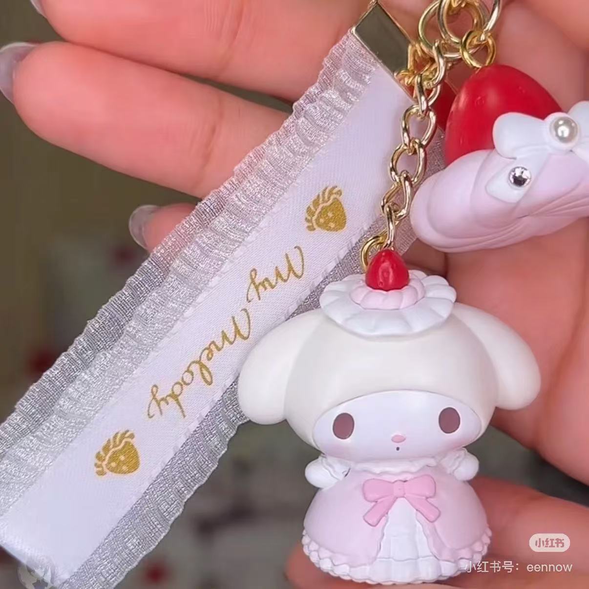 Sanrio|Strawberry Whipped Cake Mascot Keychain|2.7×2.8×3.5cm approx.