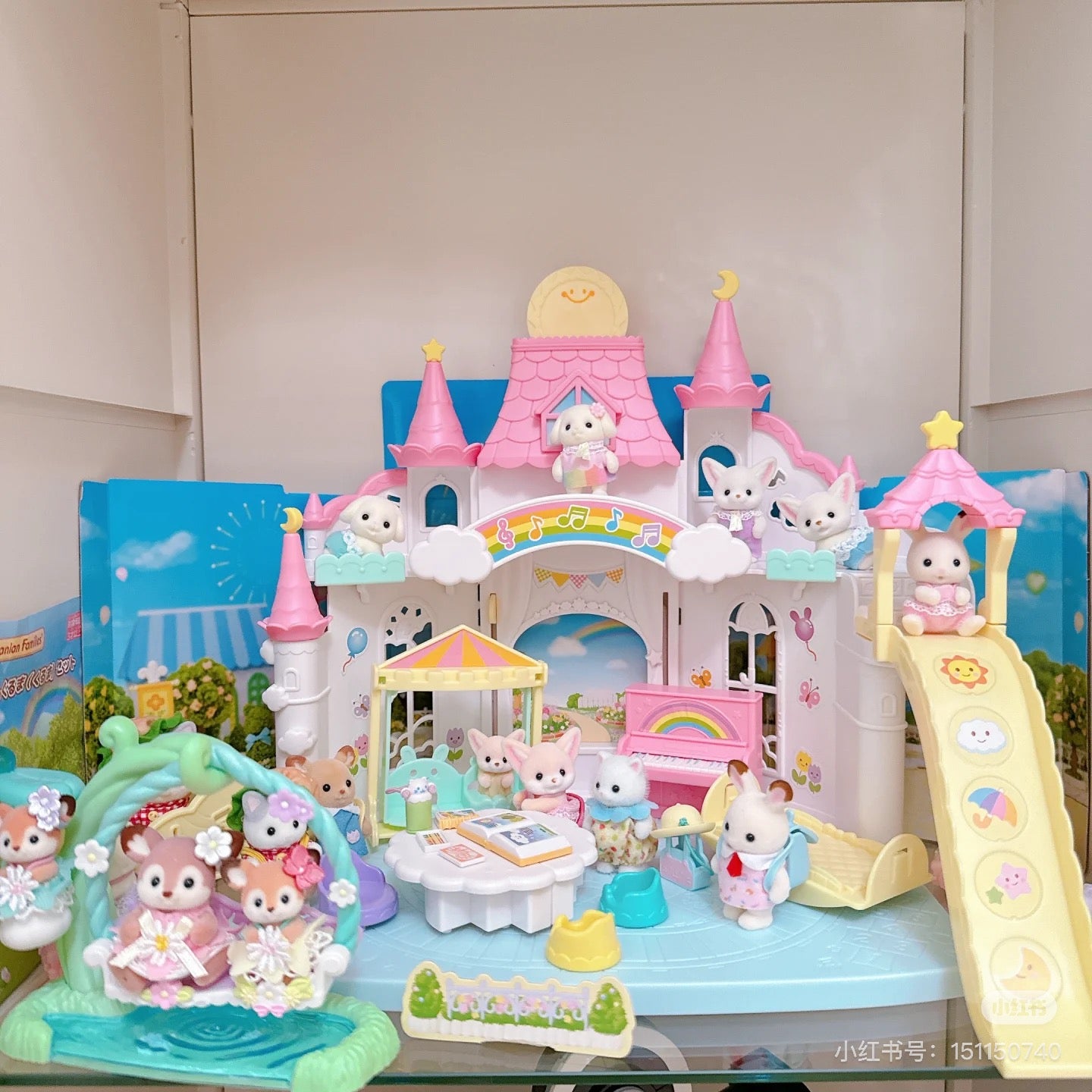 SylvanianFamilies|Sunny Castle Nursery+Flora Rabbit-5743