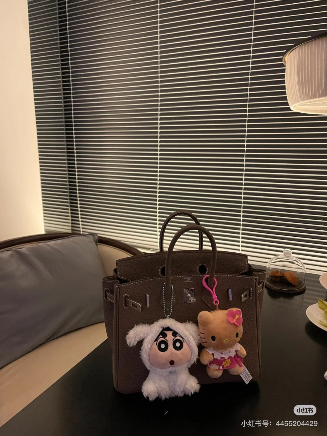 Crayon shin-chan|Characters Mascot Holder /Plush Keychain|11.0 x 12.0 x 5.5cm approx.