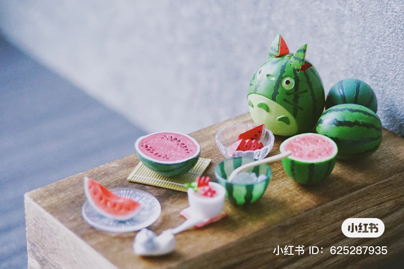 栗子共和国|热门复刻/宫崎骏龙猫限定西瓜龙猫挂件/小摆件/食玩|约W37㎜×H45㎜×D64㎜