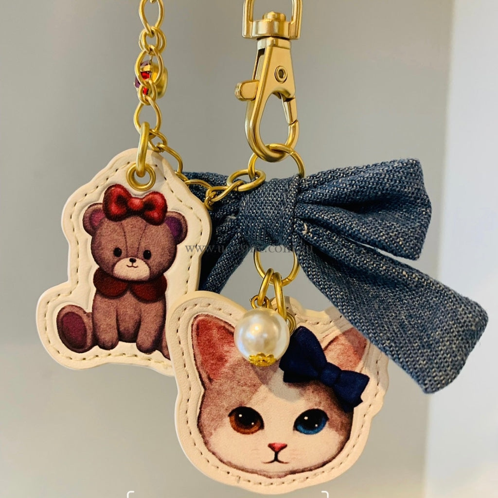 Hello Kittyusj Kitty