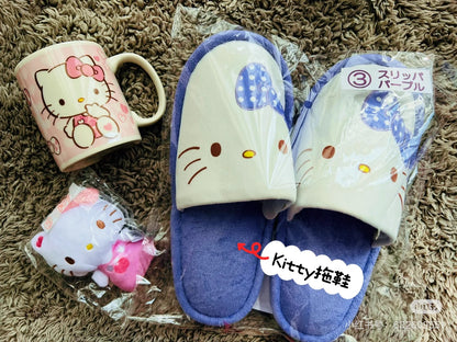Sanrio三丽鸥｜Hello Kitty凯蒂猫50周年一番赏抽奖/蝴蝶结抱枕/超大棉花公仔/化妆包/手提包/家居拖鞋/玩偶挂件/杯碟等｜1次