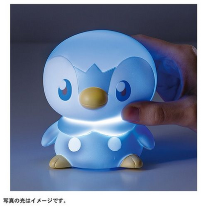 Pikachu皮卡丘｜Takara Tomy Pokemon-Pokepeace Puni Kyun Light - Piplup 宝可梦软软捏捏多段变光波加曼小夜灯｜约15 x 15 x 10cm