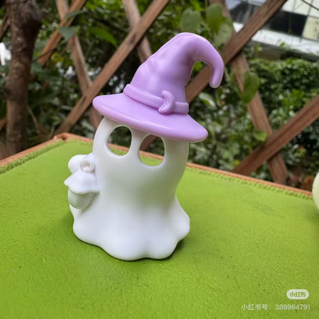 SylvanianFamilies｜Seasonal Halloween Ghost and Pumpkin Carriage Set