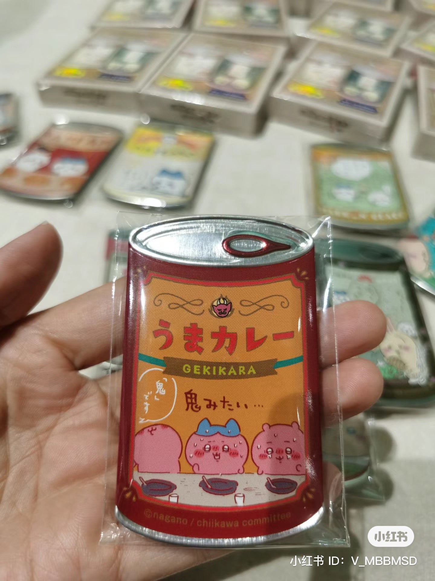 Chiikawa 吉伊卡哇｜2代易拉罐铁质感徽章/吧唧/冰箱贴盲盒/全12种｜1枚入