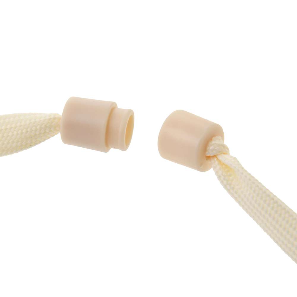 Disney迪士尼｜Winnie the Pooh Pochette ENJOY WINTER 东迪冬日限定噗噗维尼脸型毛茸茸斜挎包/收纳包/零钱包｜约高 16 x 宽 16 x 深 12 (cm)