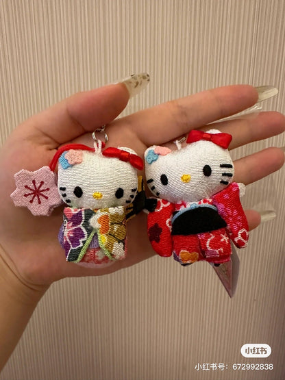 Sanrio｜Hello Kitty复古和风开运御守樱花挂件｜W40XH155XD25mm