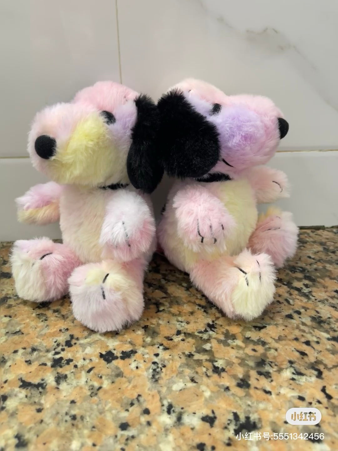 Snoopy史努比｜PEANUTS SN Marble Color S BK大理石彩色晕染小号毛绒玩偶/公仔｜约H16 x W15 x D14cm