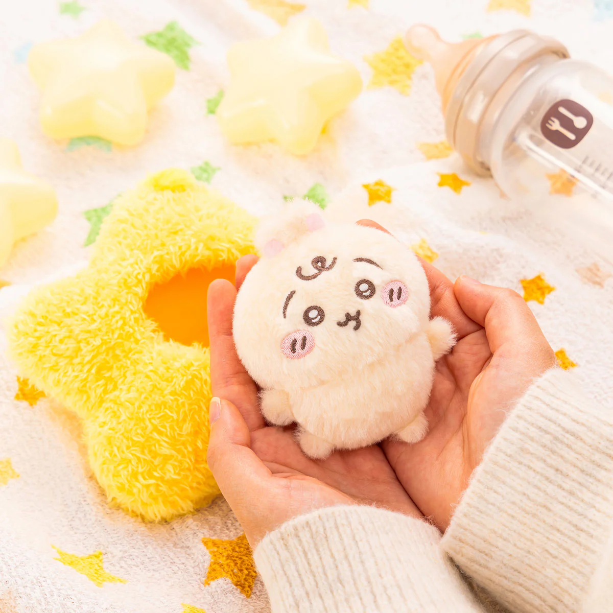 chiikawa｜Baby Usagi Wrapped in a Star Mascot Holder /Plush Keychain｜145×145×55mm approx.