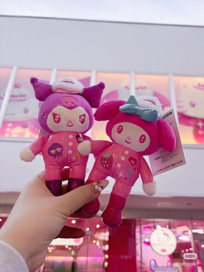 【limit 1】Sanrio｜HARAJUKU STORE &amp; CAFÉ OPENS ITS DCDRS! long legs Mascot Holder /Plush Keychain