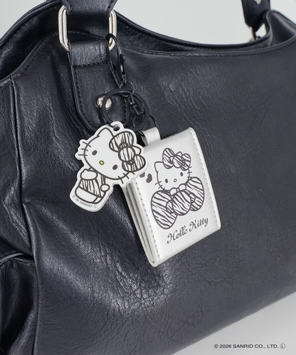 Sanrio｜Hello Kitty Keychain with Mini Mirror Charm｜0.5 x 5.5 x 6.5cm approx.