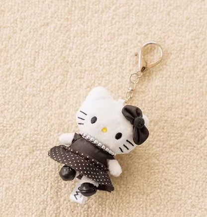 【limit 1】Sanrio｜Hello Kitty x me% Mascot Holder /Plush Keychain