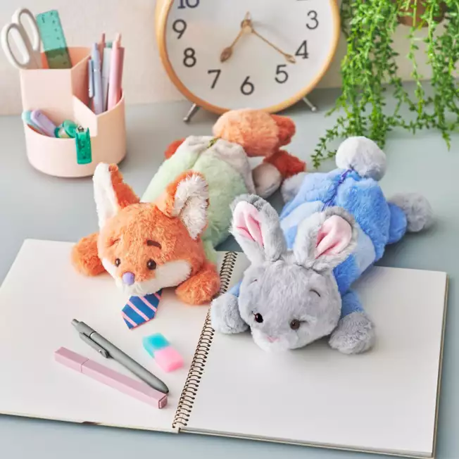 Disney迪士尼｜Fluffy Plush Pen Case - Zootopia / Nick Wilde疯狂动物城巨好摸/趴趴大容量笔袋/收纳袋｜約11×17×30cm