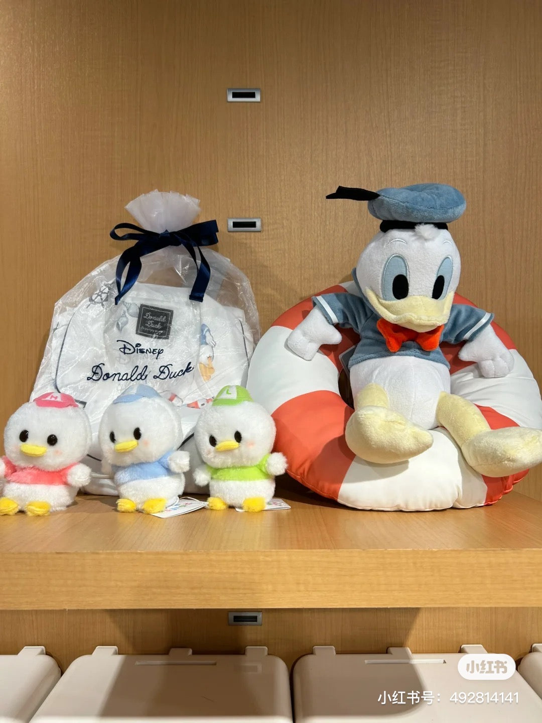 Disney迪士尼｜唐老鸭游泳圈玩偶公仔｜約高さ23×幅32×奥行き32(cm)