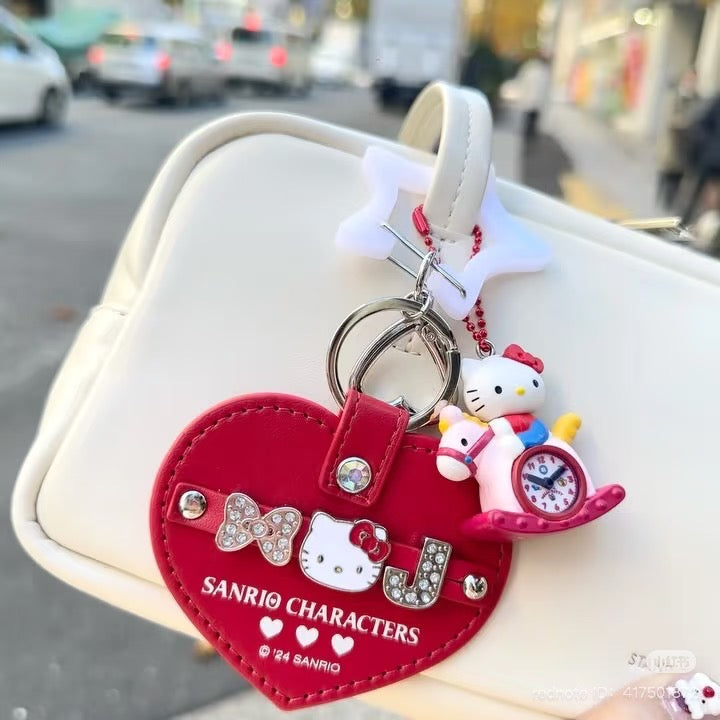 【limit 2】Sanrio三丽鸥｜Initial Heart Keychain偶像应援水钻字母DIY随心搭爱心钥匙扣/全8种｜1枚入