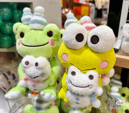 Sanrio｜Keroppi &amp; Pickles : Hug Snowman Pickles Plush Dolls/Plush Toy (S)｜16×12×11cm approx.