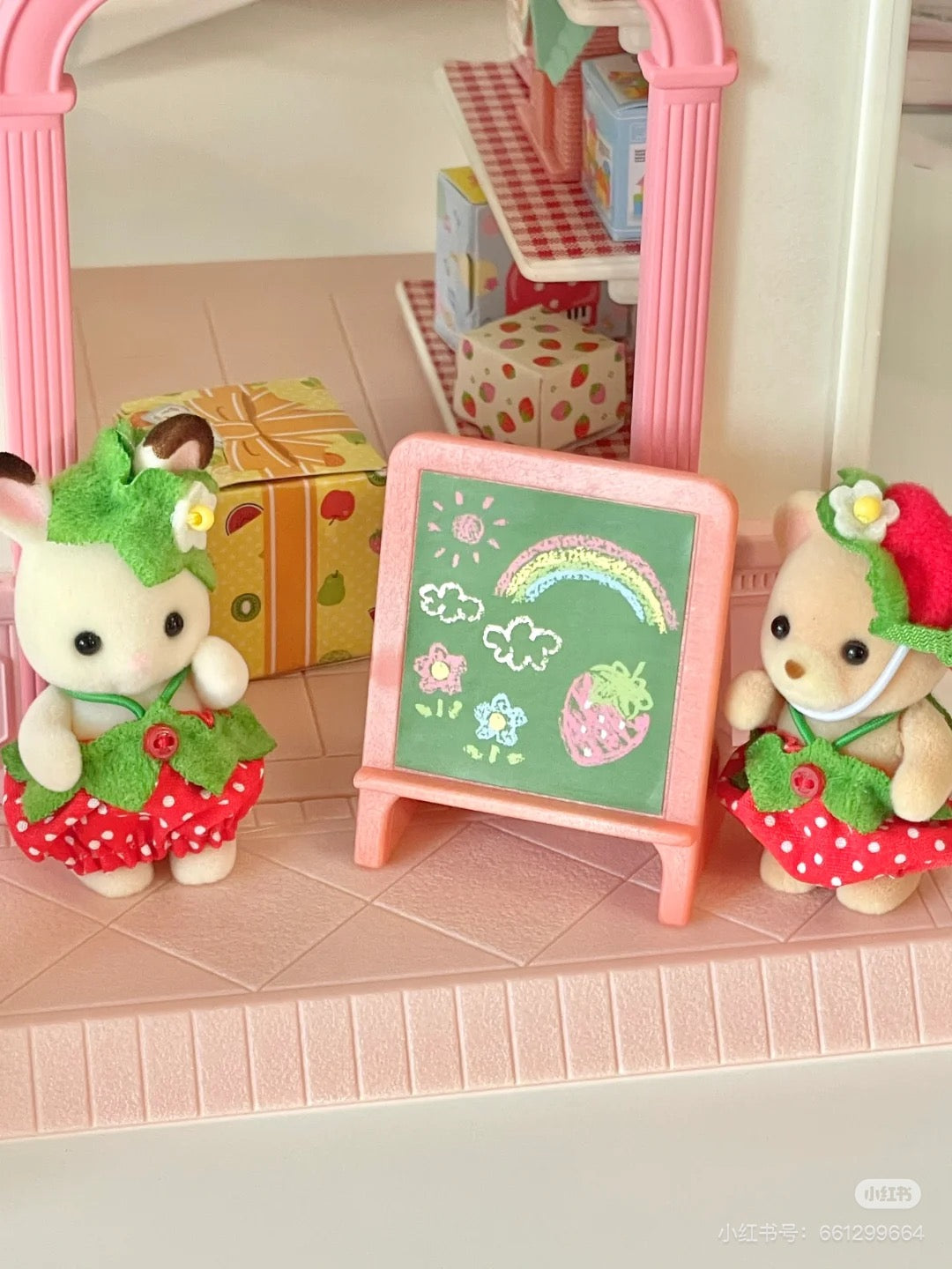 【limit 1】SylvanianFamilies｜ Strawberry Costume Babies set 5 babies Calico Critters Epoch Japan