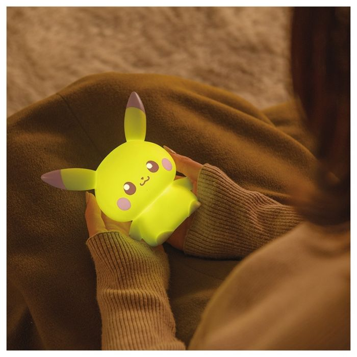 Pikachu皮卡丘｜Takara Tomy Pokemon-Pokepeace Puni Kyun Light 宝可梦软软捏捏多段变光皮卡丘小夜灯｜约15 x 15 x 10cm