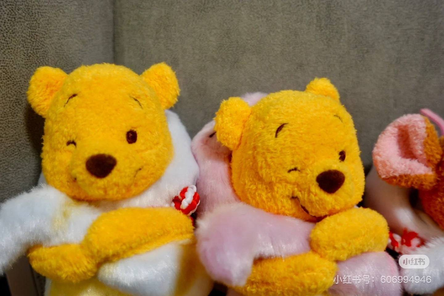 Disney迪士尼｜东迪2025蛇年限定粉色pooh噗噗维尼挂件/包挂/可脱帽｜約高さ15.5×幅8×奥行き8(cm)