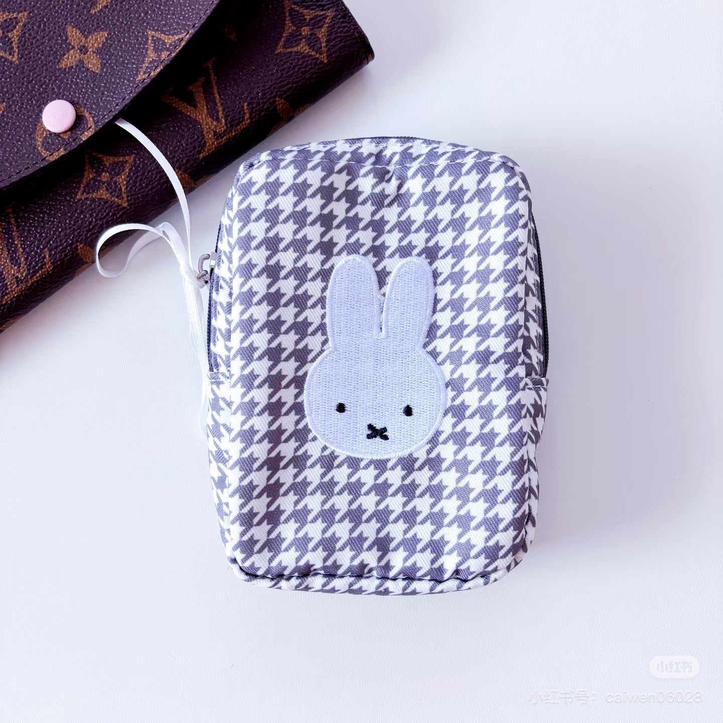 Miffy｜Chidori &amp; Monotone Vertical Cosmetic Pouch｜ 95×125×30mm approx.