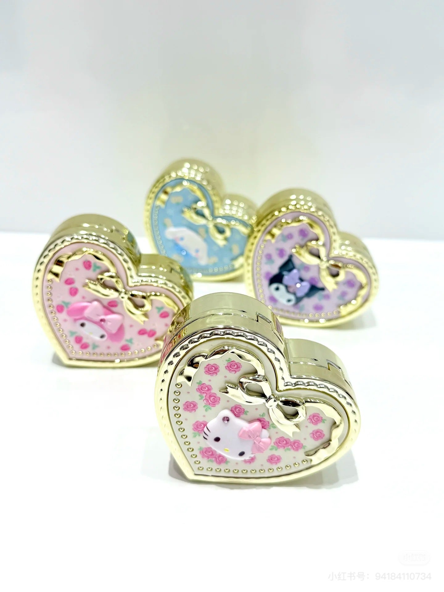 Sanrio｜Heart Shape Rose Mirror Accessory Case｜8×7×2.8cm approx