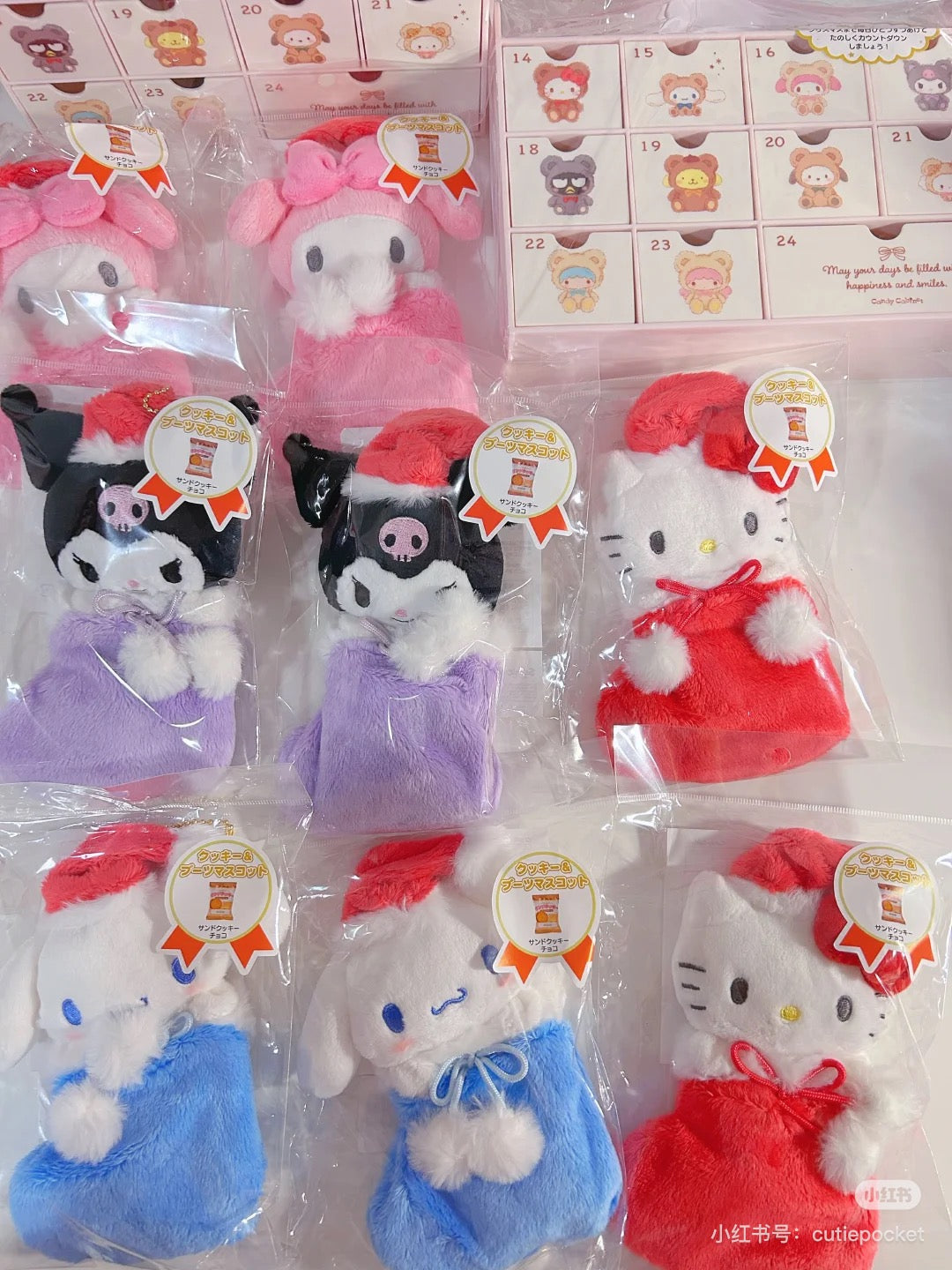 Sanrio三丽鸥｜ Cookie &amp; Boot Mascot / Christmas圣诞节限定可爱角色靴子造型糖果袋/含一袋小饼干｜约11×4.5×20cm