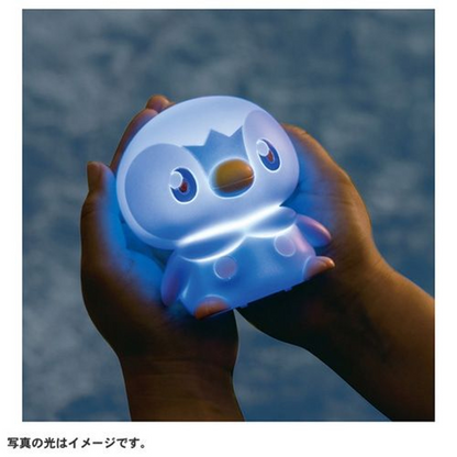 Pikachu皮卡丘｜Takara Tomy Pokemon-Pokepeace Puni Kyun Light - Piplup 宝可梦软软捏捏多段变光波加曼小夜灯｜约15 x 15 x 10cm