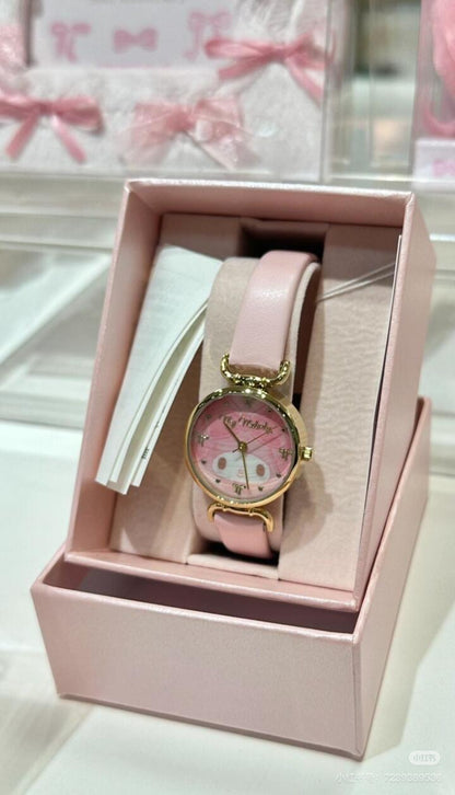 Sanrio三丽鸥｜My Melody Birthday 50th Anniversary Princess Ribbon Watch美乐蒂50周年生日粉桃甜心系列粉色表盘/金色指针手表｜约幅3×奥行0.8×高さ2.8cm