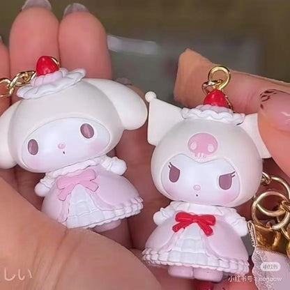 Sanrio｜Strawberry Whipped Cake Mascot Keychain｜2.7×2.8×3.5cm approx.