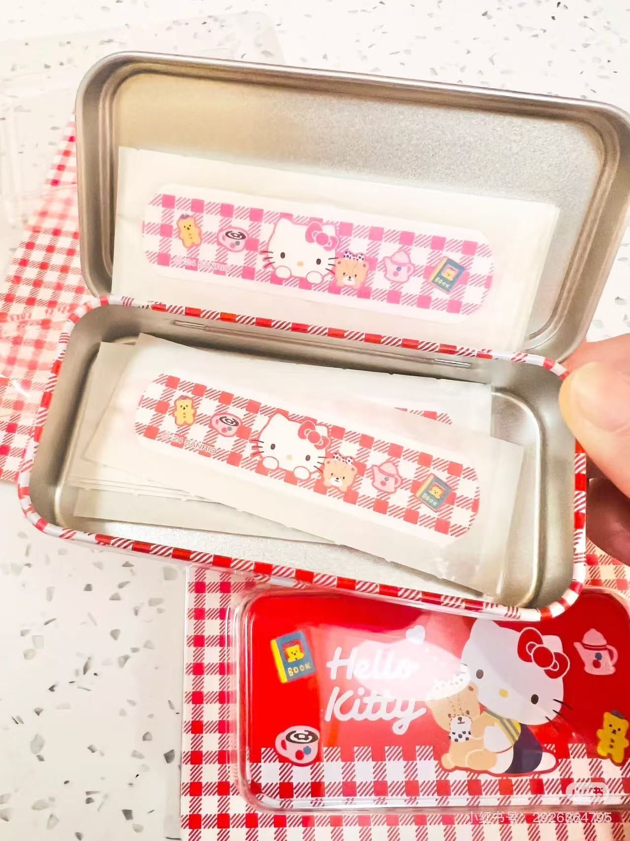 Sanrio｜ Bandage &amp; Can Case｜ 10×4.8×2.3cm approx.