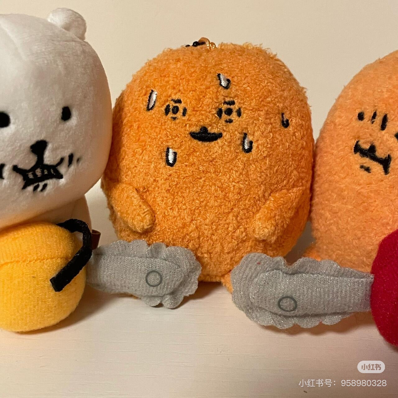 Nagano自嘲熊｜ Characters Petit Mini Mascot (Mogura Croquette / Tomogui))鼹鼠可乐饼/薯饼流汗尖叫毛绒挂件/包挂｜约H90 x W70 x D50mm