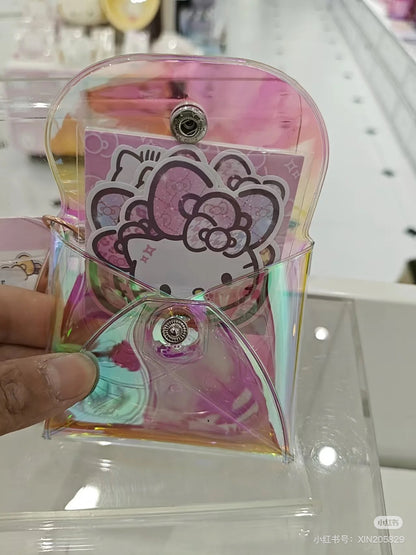 HelloKitty凯蒂猫｜Sticker w/ Pouch Birthday 50th The Fashionable Ribbons Sanrio50周年生日限定PVC镭射/极光透明爱心扣迷你零钱包+贴纸套装｜约W8×D1.5×H7cm